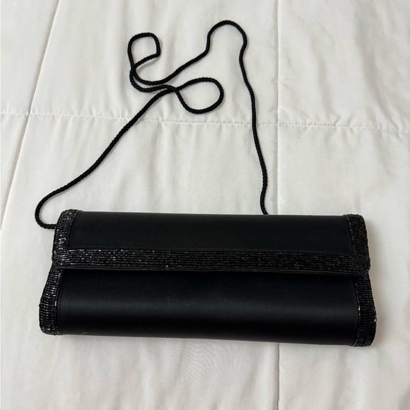 Preston & York Handbags - VTG Preston & York Elegant Beaded Satin Black Evening Clutch Shoulder Bag 90’s